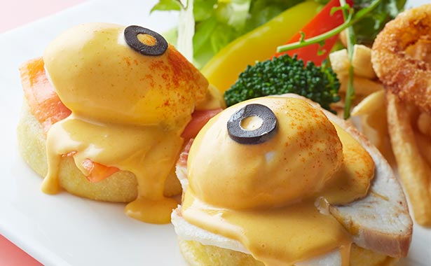 Eggs benedict