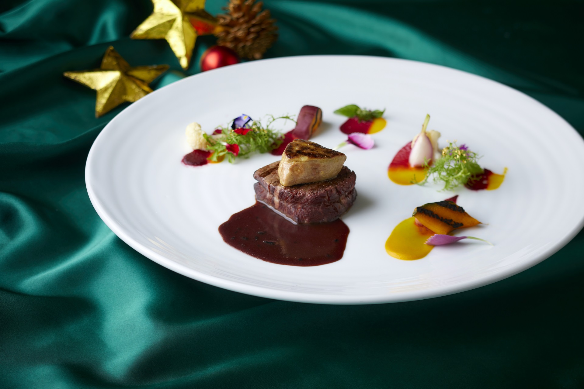 クリスマスランチ ディナー ホテルニューオータニ博多