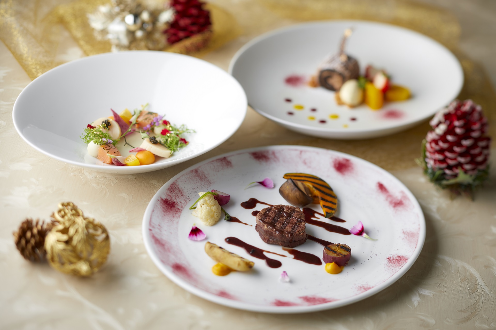 クリスマスランチ ディナー ホテルニューオータニ博多 クリスマスランチ ディナー ホテルニューオータニ博多